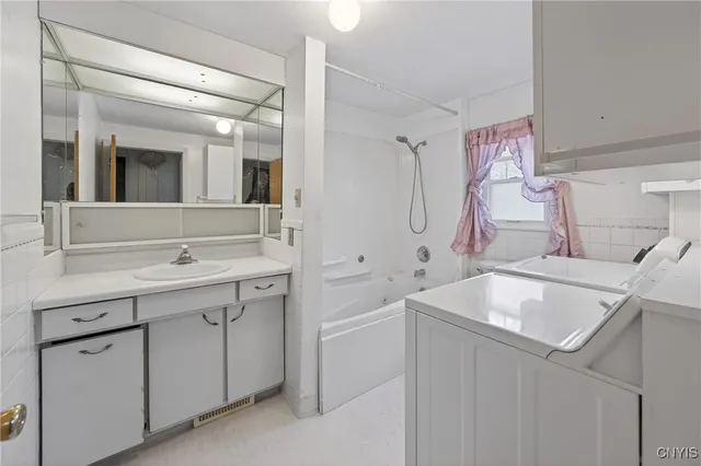 $195,000 | 145 Maple Manor Drive, Clay, NY 13212