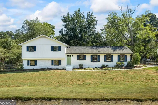 $344,900 | 2826 Alamo Place, Snellville, GA 30078