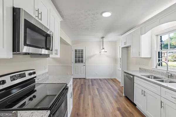 $344,900 | 2826 Alamo Place, Snellville, GA 30078