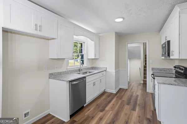 $344,900 | 2826 Alamo Place, Snellville, GA 30078