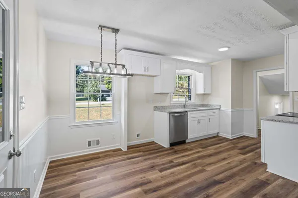 $344,900 | 2826 Alamo Place, Snellville, GA 30078