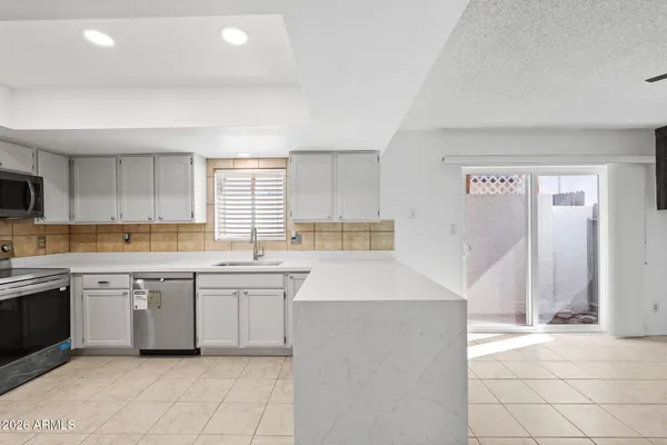 $399,000 | 6105 North 12th Way, Phoenix, AZ 85014