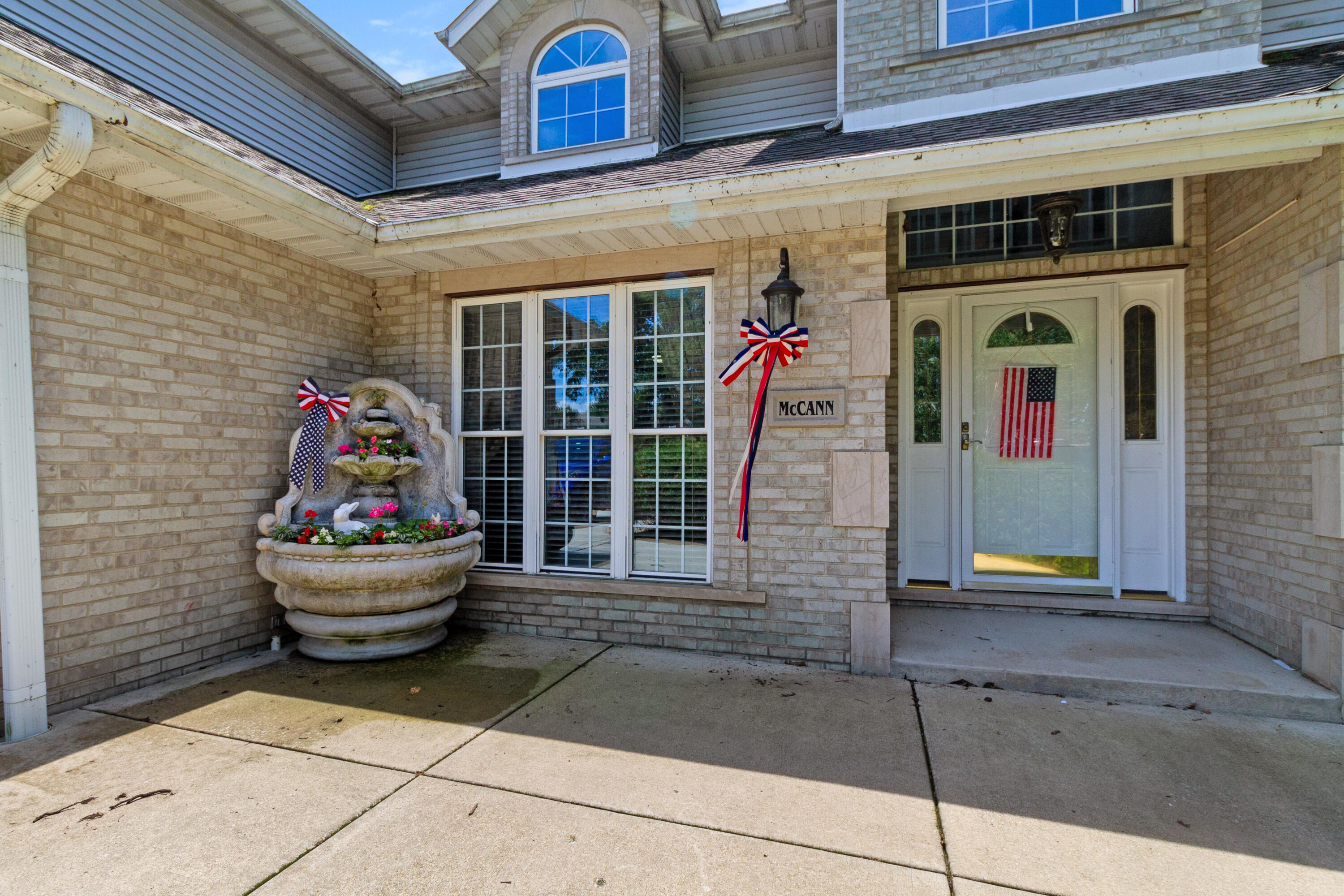 1739 Beachview Court Crown Point, IN 46307 - Photo 7 of 82 3000x2000