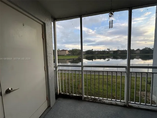 $1,950 | 8590 Southwest 212th Street, Unit 106, Cutler Bay, FL 33189