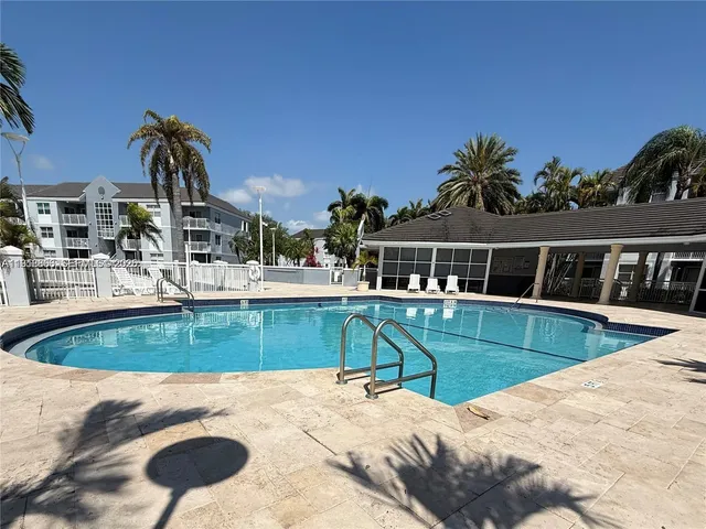 $1,950 | 8590 Southwest 212th Street, Unit 106, Cutler Bay, FL 33189