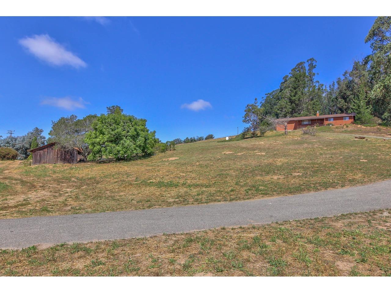 64 Paddon Road Watsonville, CA 95076 - Photo 3 of 38 Gallery Image 3