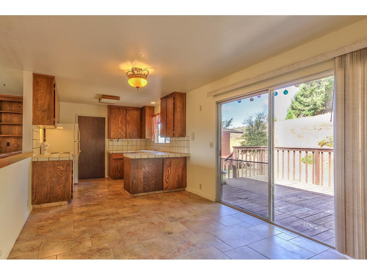64 Paddon Road Watsonville, CA 95076 - Photo 8 of 38 Gallery Image 8