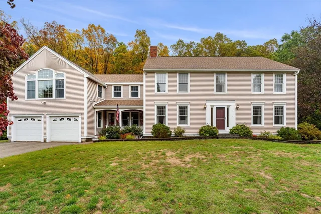 $875,000 | 1 Tuxbury Lane, Amesbury, MA 01913