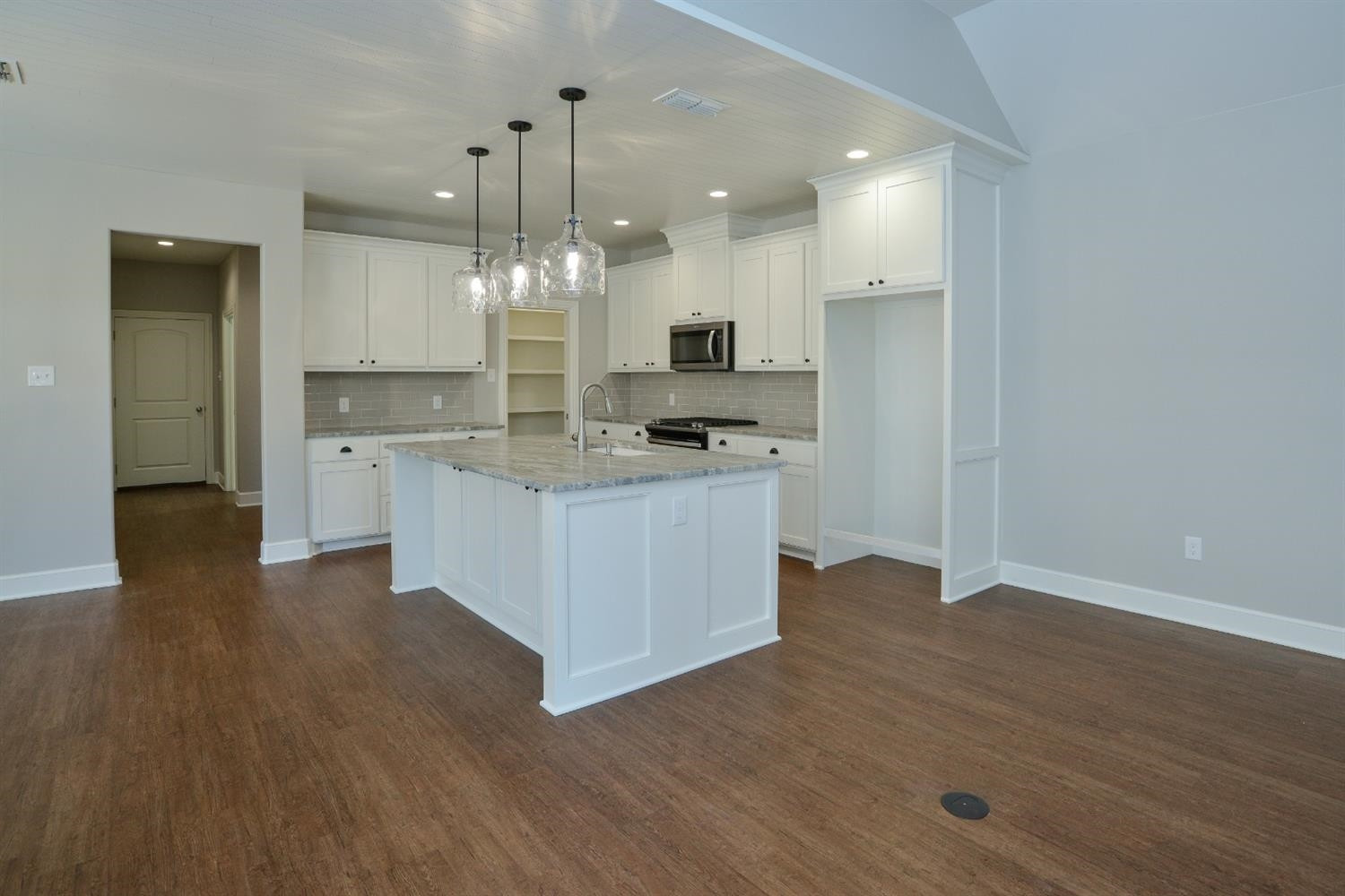 3805 59th Street Lubbock, TX 79413 - Photo 13 of 50 Photo 13