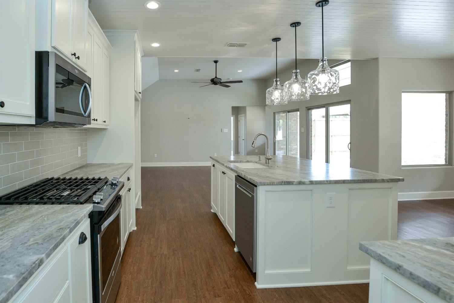 3805 59th Street Lubbock, TX 79413 - Photo 18 of 50 Photo 18