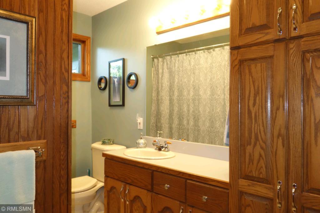 2576 Ralph Street St. Paul, MN 55110 - Photo 14 of 23 Gallery Image 14