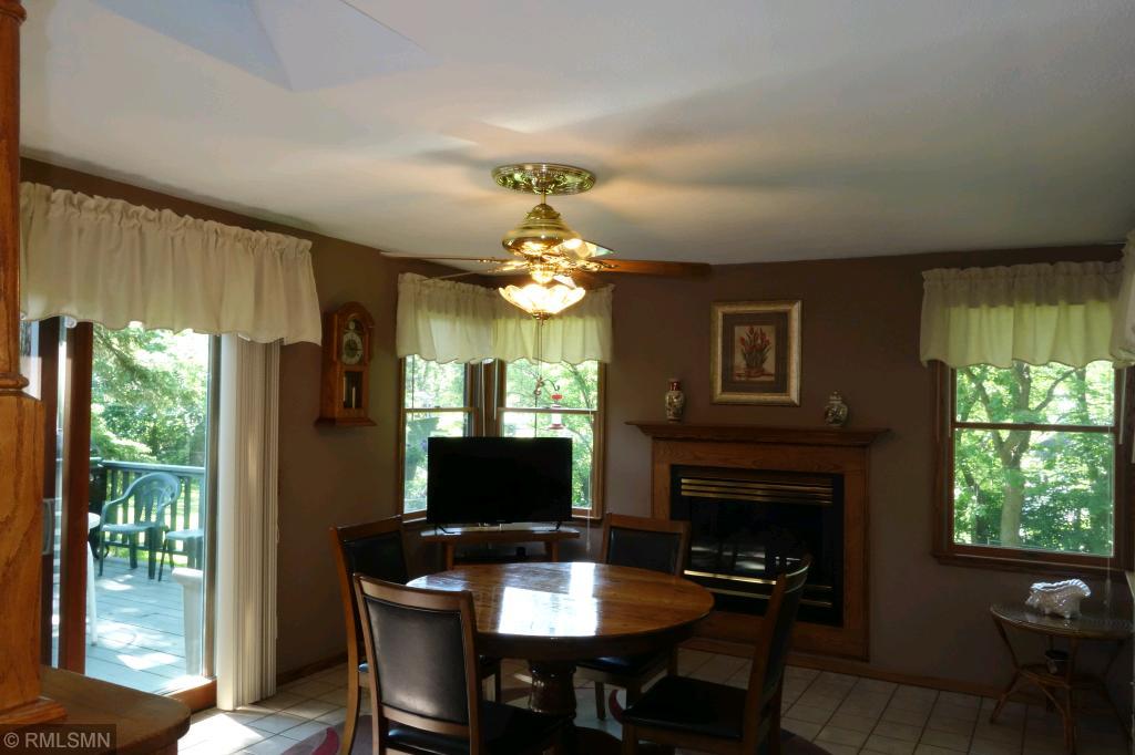 2576 Ralph Street St. Paul, MN 55110 - Photo 6 of 23 Gallery Image 6