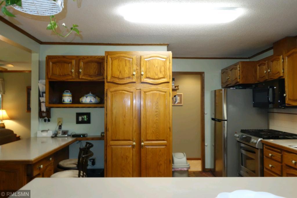 2576 Ralph Street St. Paul, MN 55110 - Photo 8 of 23 Gallery Image 8