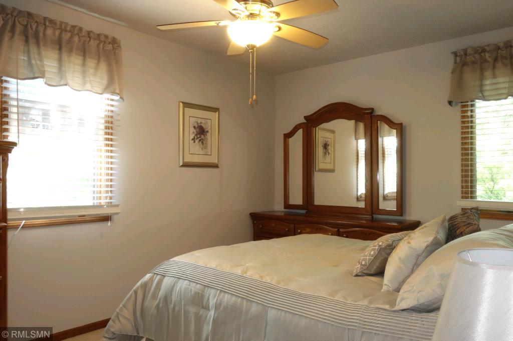 2576 Ralph Street St. Paul, MN 55110 - Photo 10 of 23 Gallery Image 10