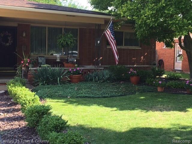 2505 Frazho Road Warren, MI 48091 - Photo 17 of 27 What a Home!