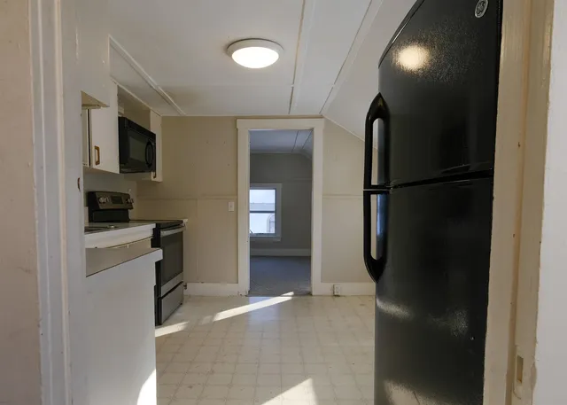 $325,000 | 818 Main Street, Proctorsville, VT 05153