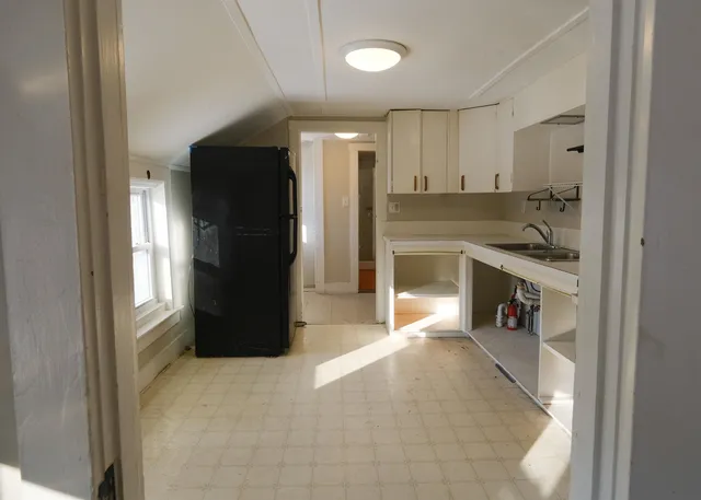 $325,000 | 818 Main Street, Proctorsville, VT 05153