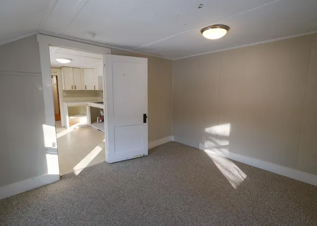 $325,000 | 818 Main Street, Proctorsville, VT 05153