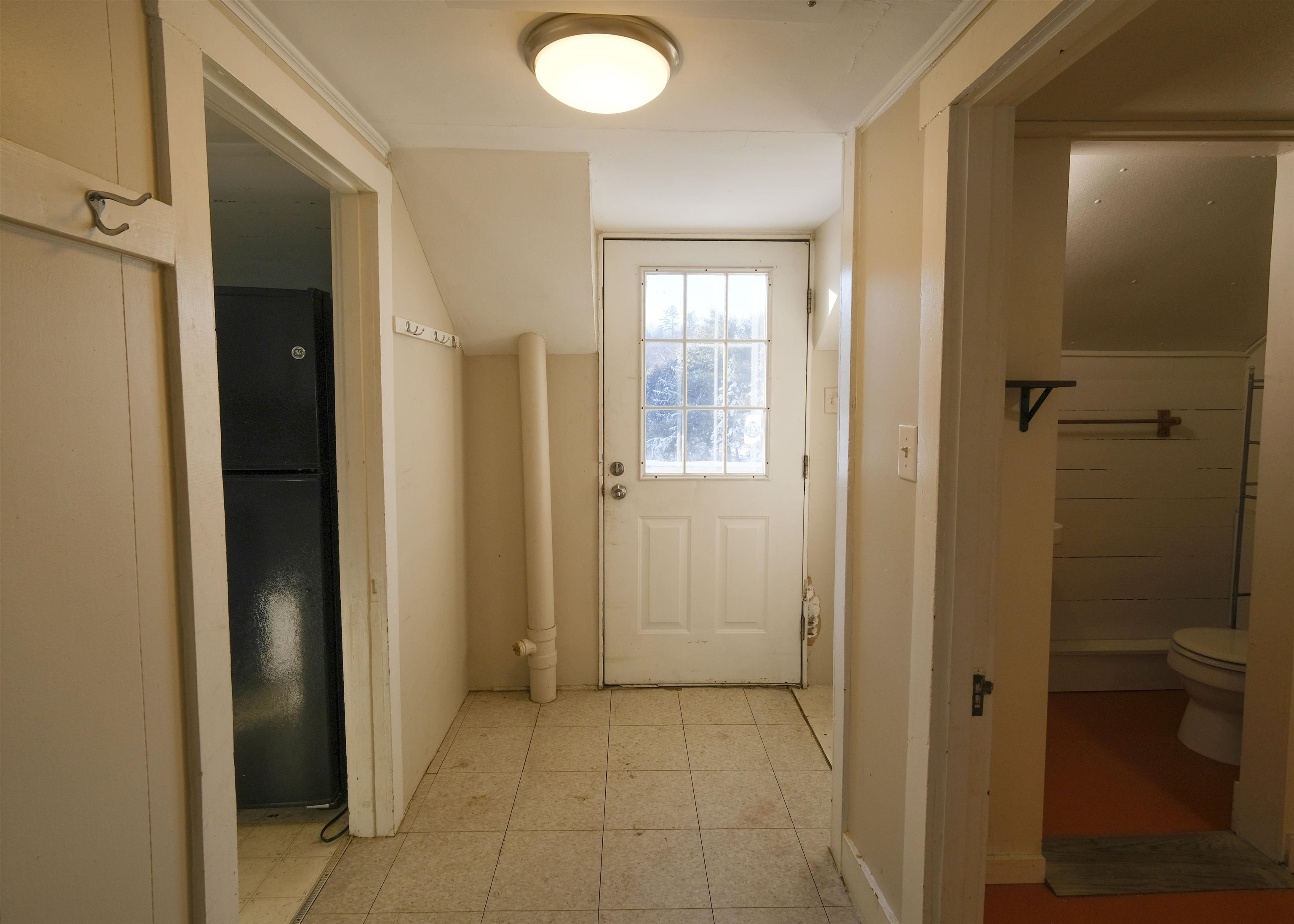 818 Main Street Proctorsville, VT 05153 - Photo 8 of 42