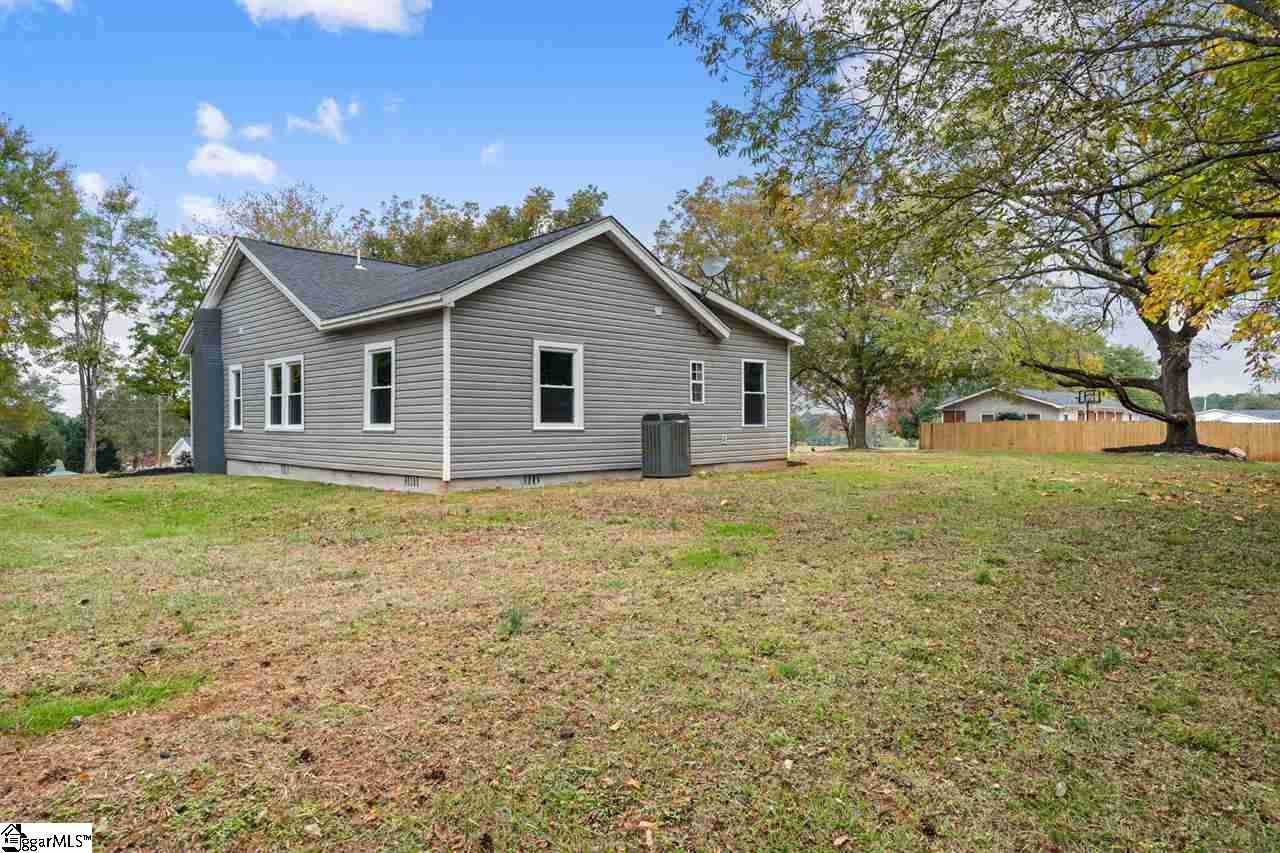 25 Ed Few Road Taylors, SC 29687 - Photo 6 of 26