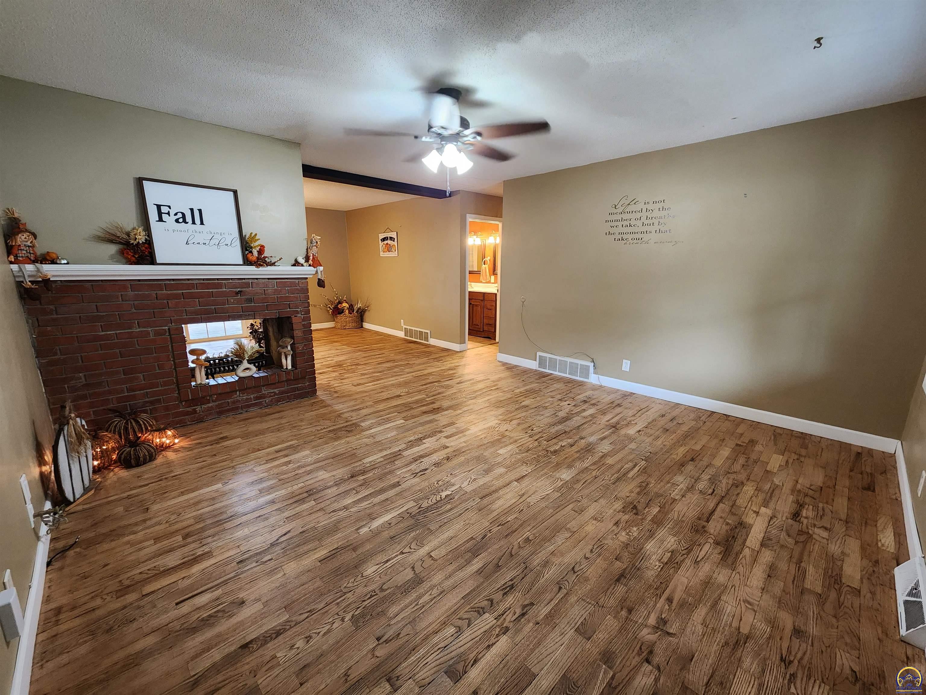 1239 Tomahawk Road Emporia, KS 66801 - Photo 3 of 38 Gallery Image 3