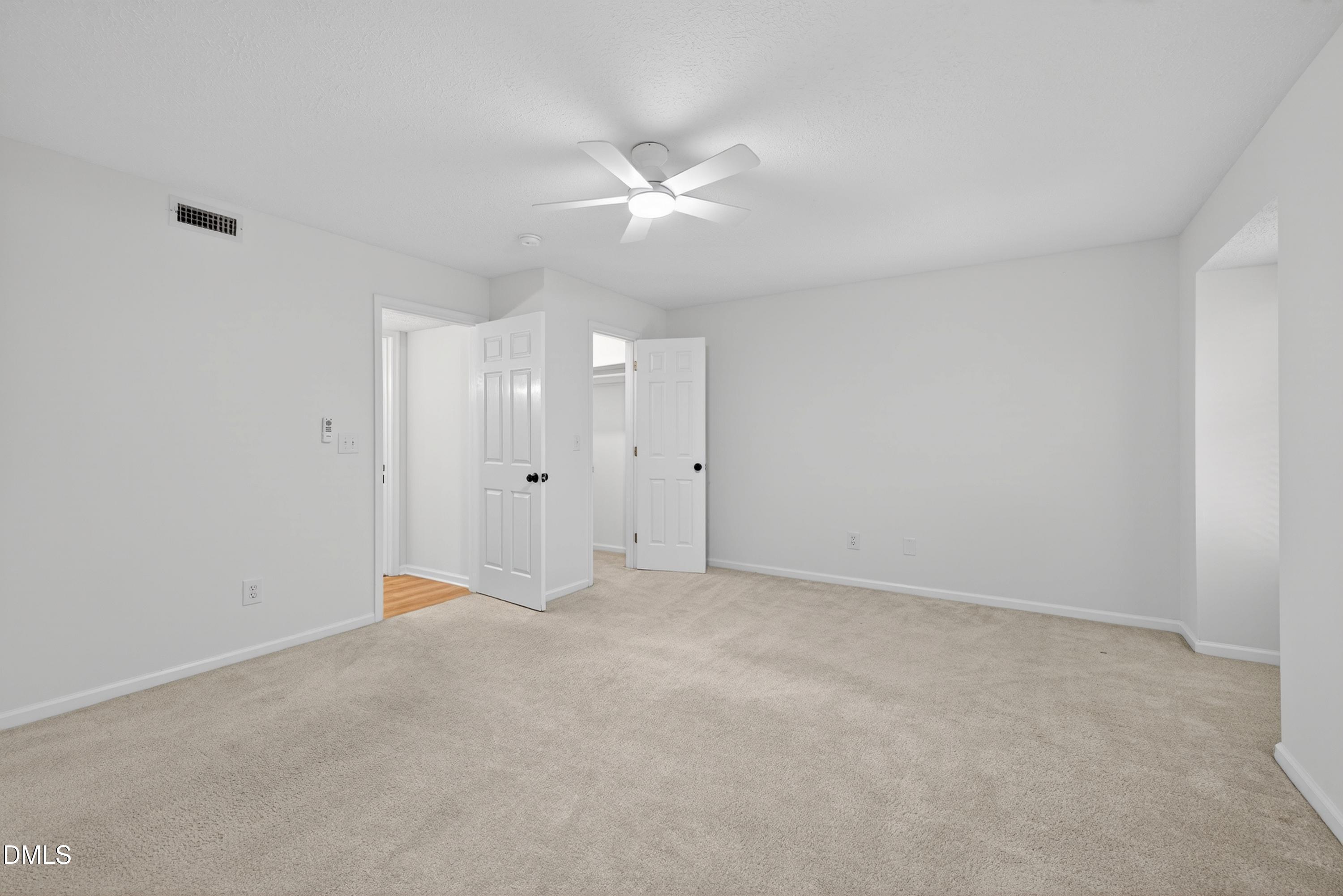 112 Broad Leaf Circle Raleigh, NC 27613 - Photo 31 of 35