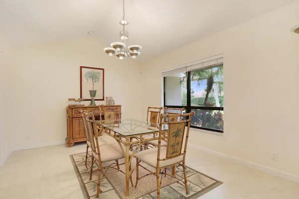 $5,875 | 1471 VÃa Privada, Jupiter, FL 33477