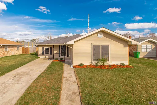 $220,000 | 1800 Cartier Drive, Laplace, LA 70068