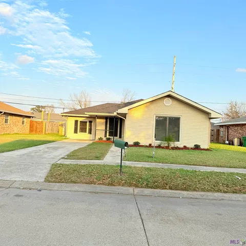 $220,000 | 1800 Cartier Drive, Laplace, LA 70068