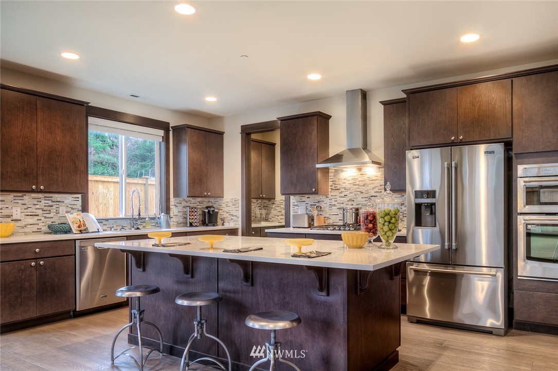 10117 Northeast 147th Street Bothell, WA 98011 - Photo 10 of 18