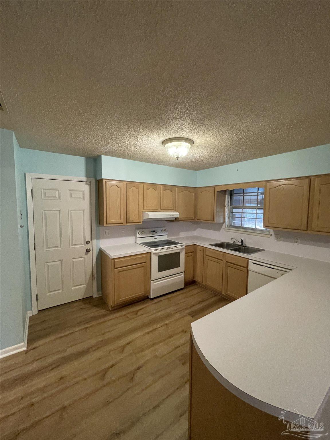 515 Decatur Avenue Pensacola, FL 32507 - Photo 7 of 22