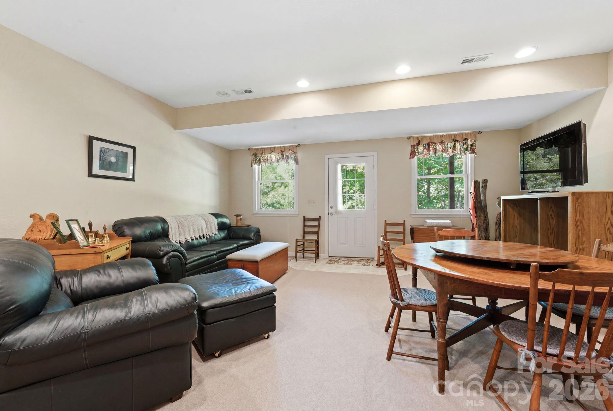 121 Forest Run Road, Unit 121 Whittier, NC 28789 - Photo 38 of 42