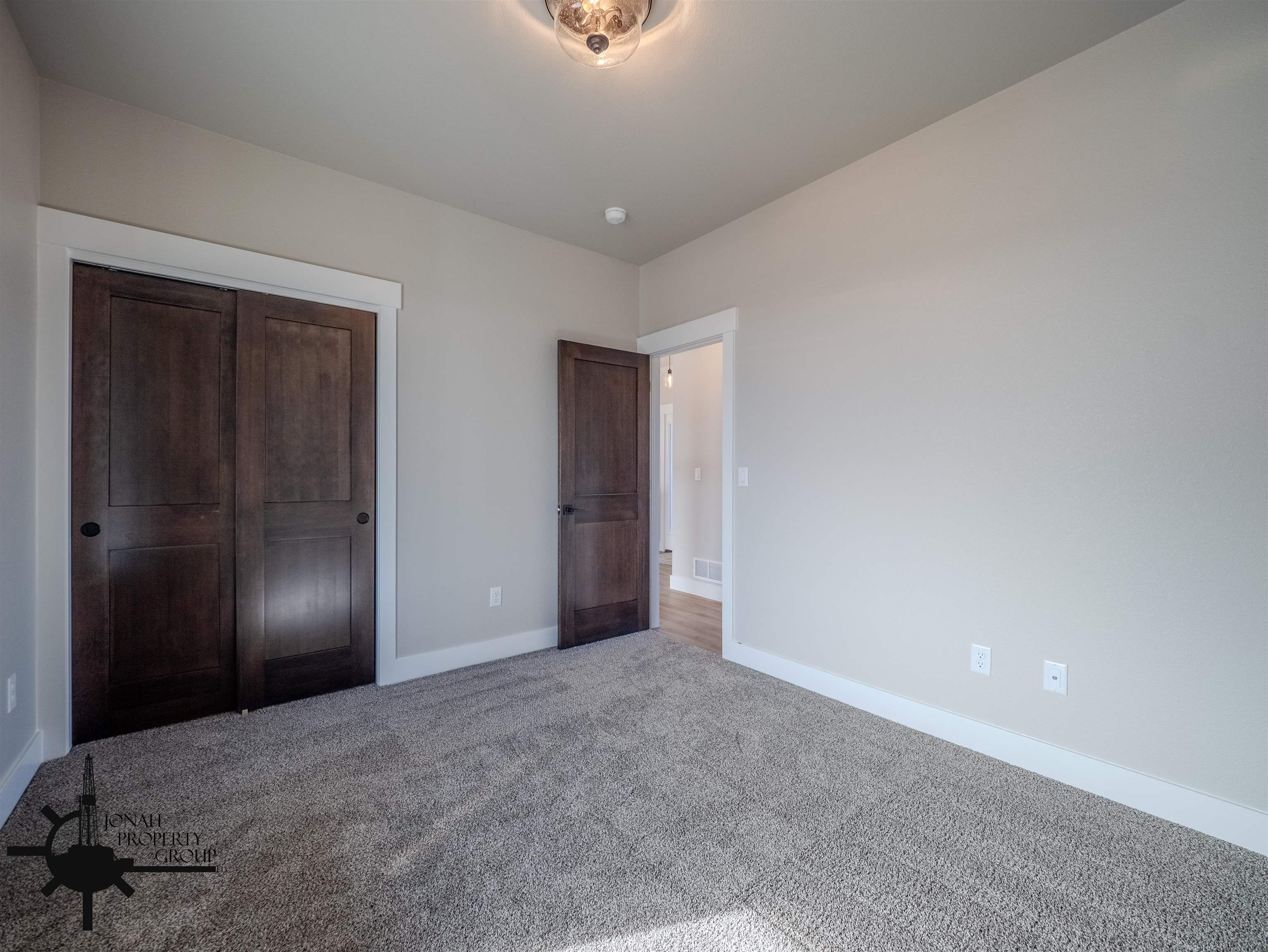 5387 Dolomite Circle Casper, WY 82609 - Photo 3 of 16