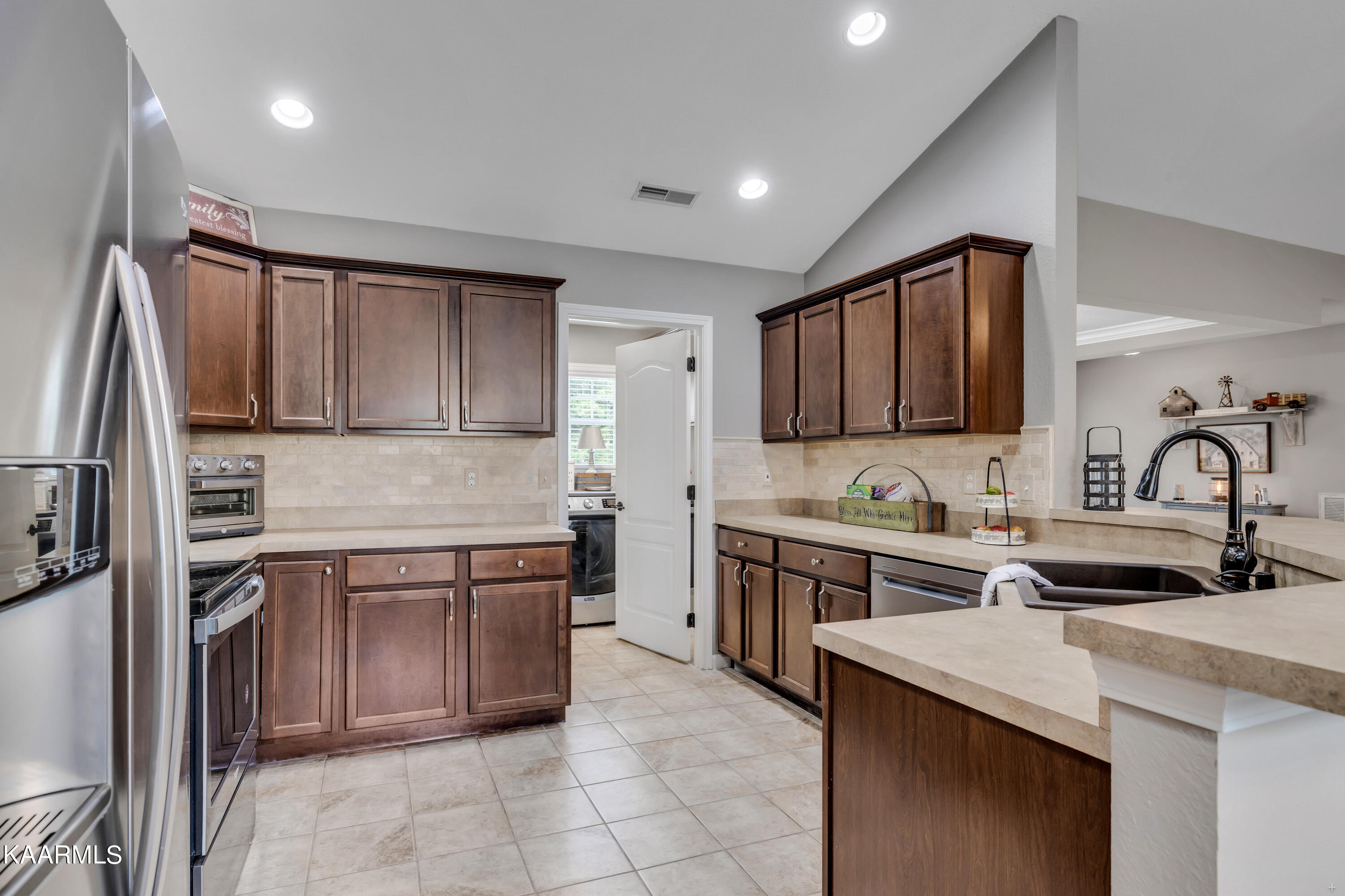 238 South Pitner Road Seymour, TN 37865 - Photo 8 of 16 Positive Perceptions-8