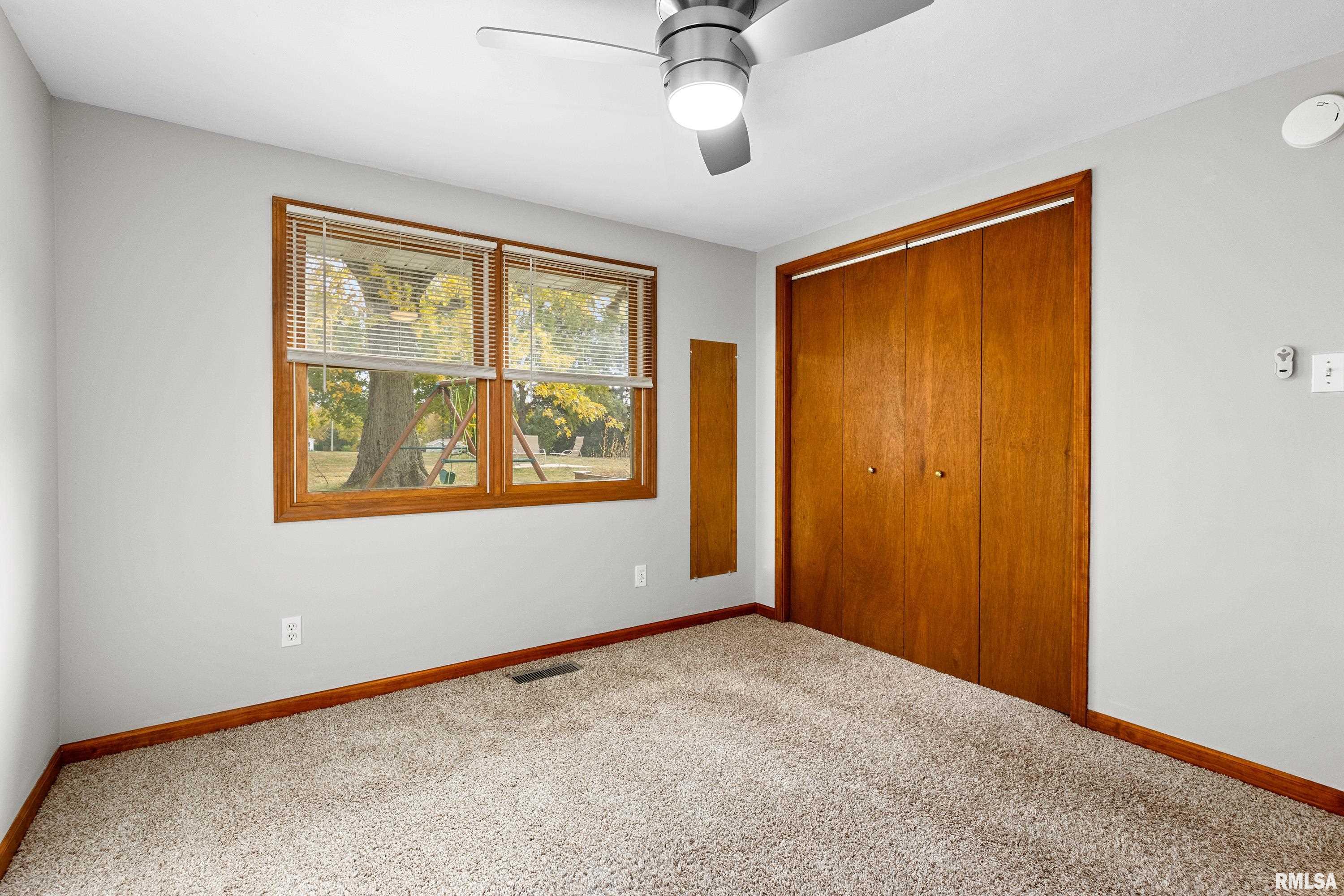 2010 West Alta Road Peoria, IL 61615 - Photo 17 of 41 Gallery Image 17