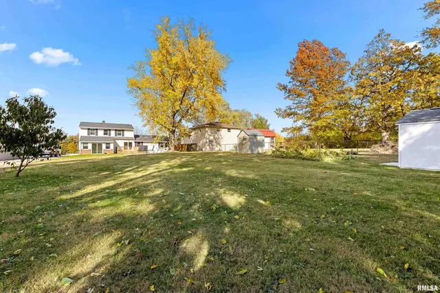 $240,000 | 2010 West Alta Road, Peoria, IL 61615