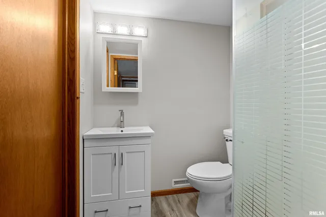 $240,000 | 2010 West Alta Road, Peoria, IL 61615