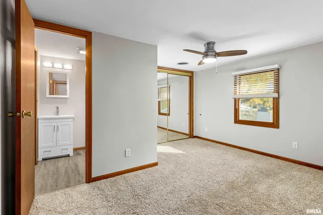 $240,000 | 2010 West Alta Road, Peoria, IL 61615