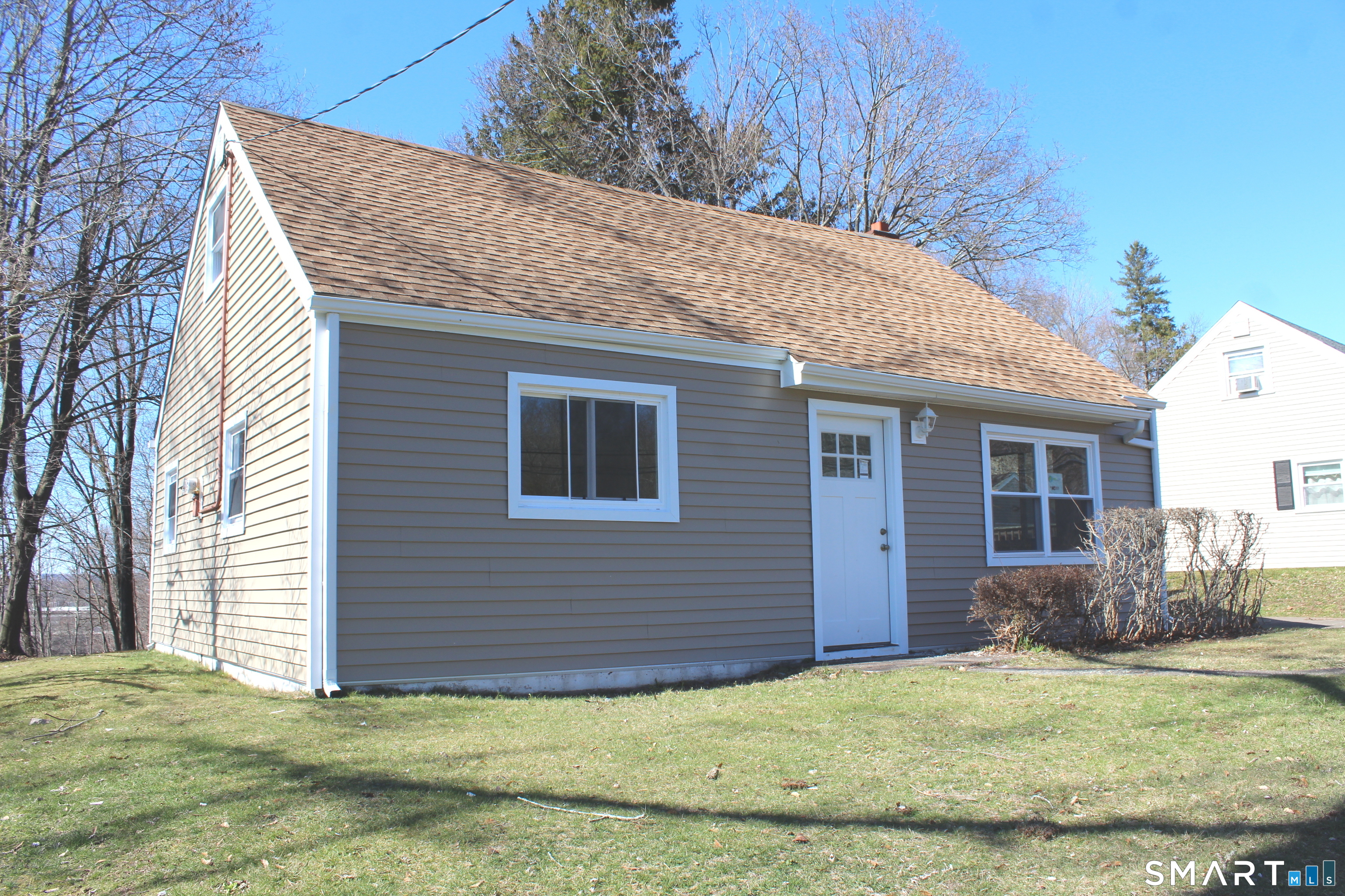52 Glen Haven Road New Haven, CT 06513 - Photo 15 of 15 a view of a house with a yard