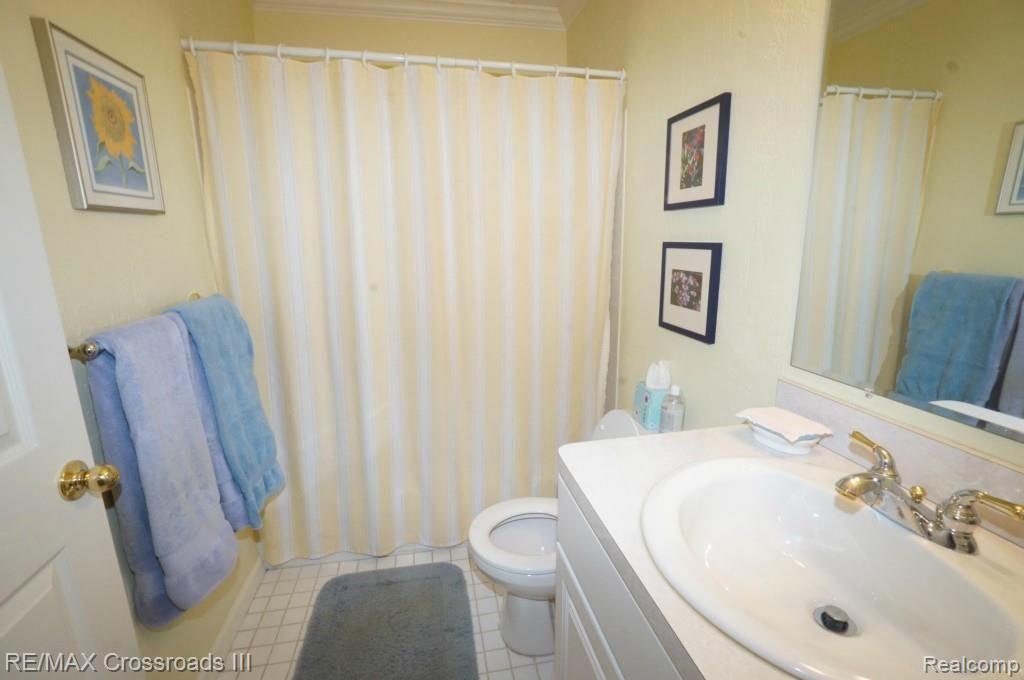 22821 Bohn Road Belleville, MI 48111 - Photo 13 of 19 Gallery Image 13