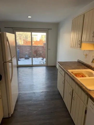 $1,550 | 41320 Northwind Drive, Canton, MI 48188