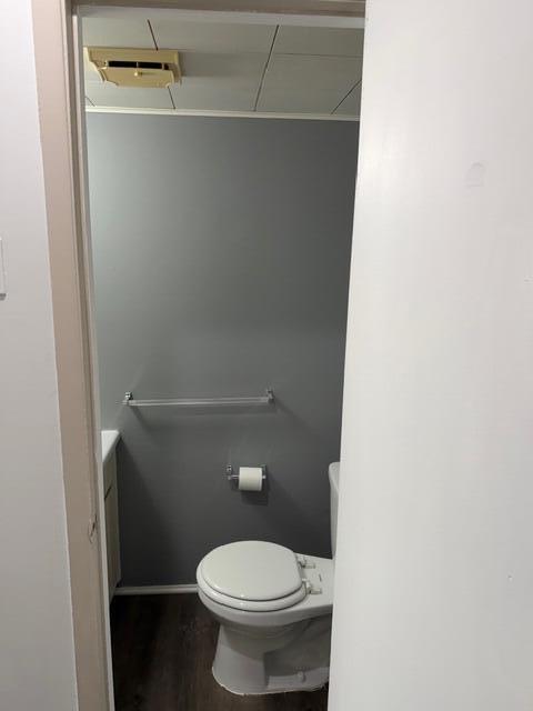 41320 Northwind Drive Canton, MI 48188 - Photo 3 of 12 BATHROOM 2