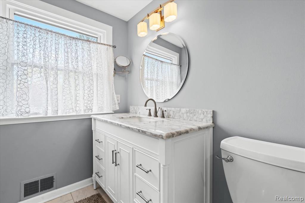 799 Croydon Road Rochester Hills, MI 48309 - Photo 28 of 56