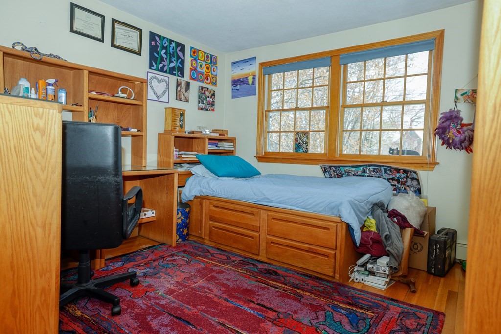 11 Amelia Road Needham, MA 02494 - Photo 12 of 32