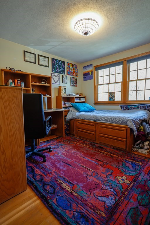 11 Amelia Road Needham, MA 02494 - Photo 17 of 32