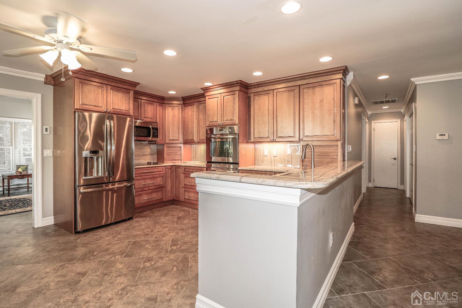 276 Convent Road, Unit A Monroe Township, NJ 08831 - Photo 11 of 25 Gallery Image 11