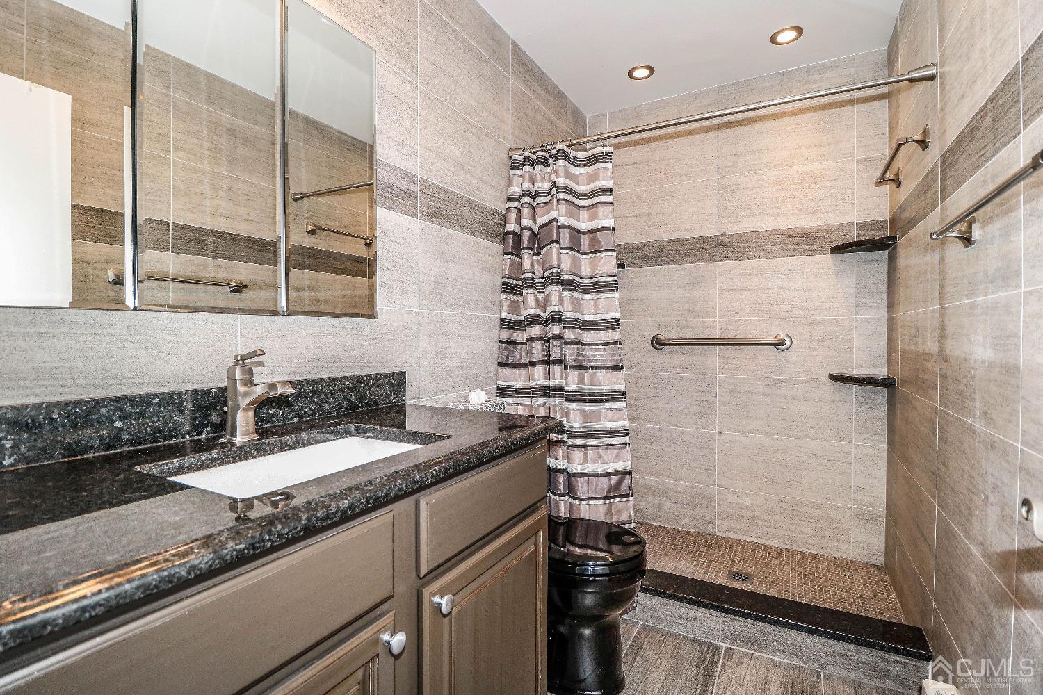 276 Convent Road, Unit A Monroe Township, NJ 08831 - Photo 20 of 25 Gallery Image 20