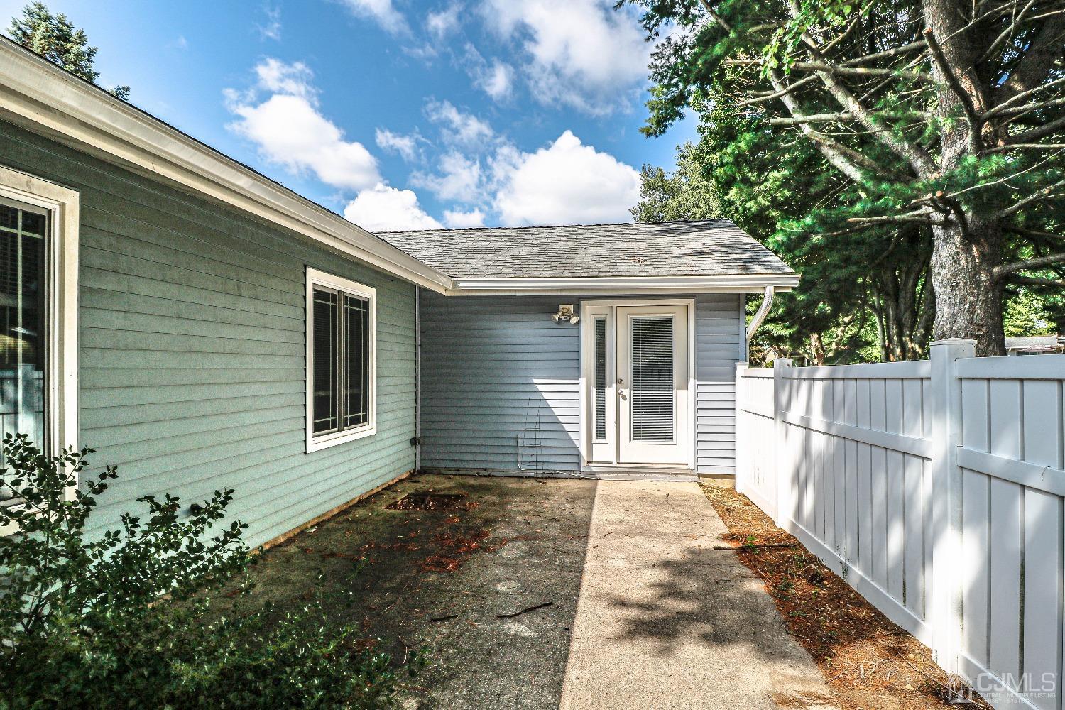 276 Convent Road, Unit A Monroe Township, NJ 08831 - Photo 23 of 25 Gallery Image 23