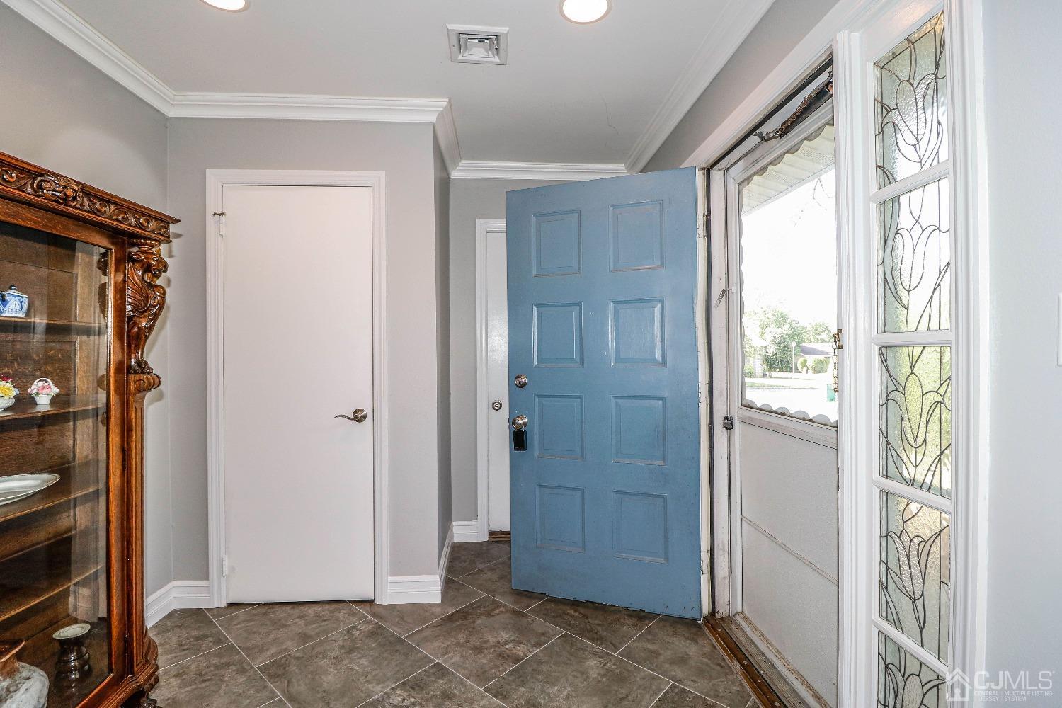 276 Convent Road, Unit A Monroe Township, NJ 08831 - Photo 4 of 25 Gallery Image 4