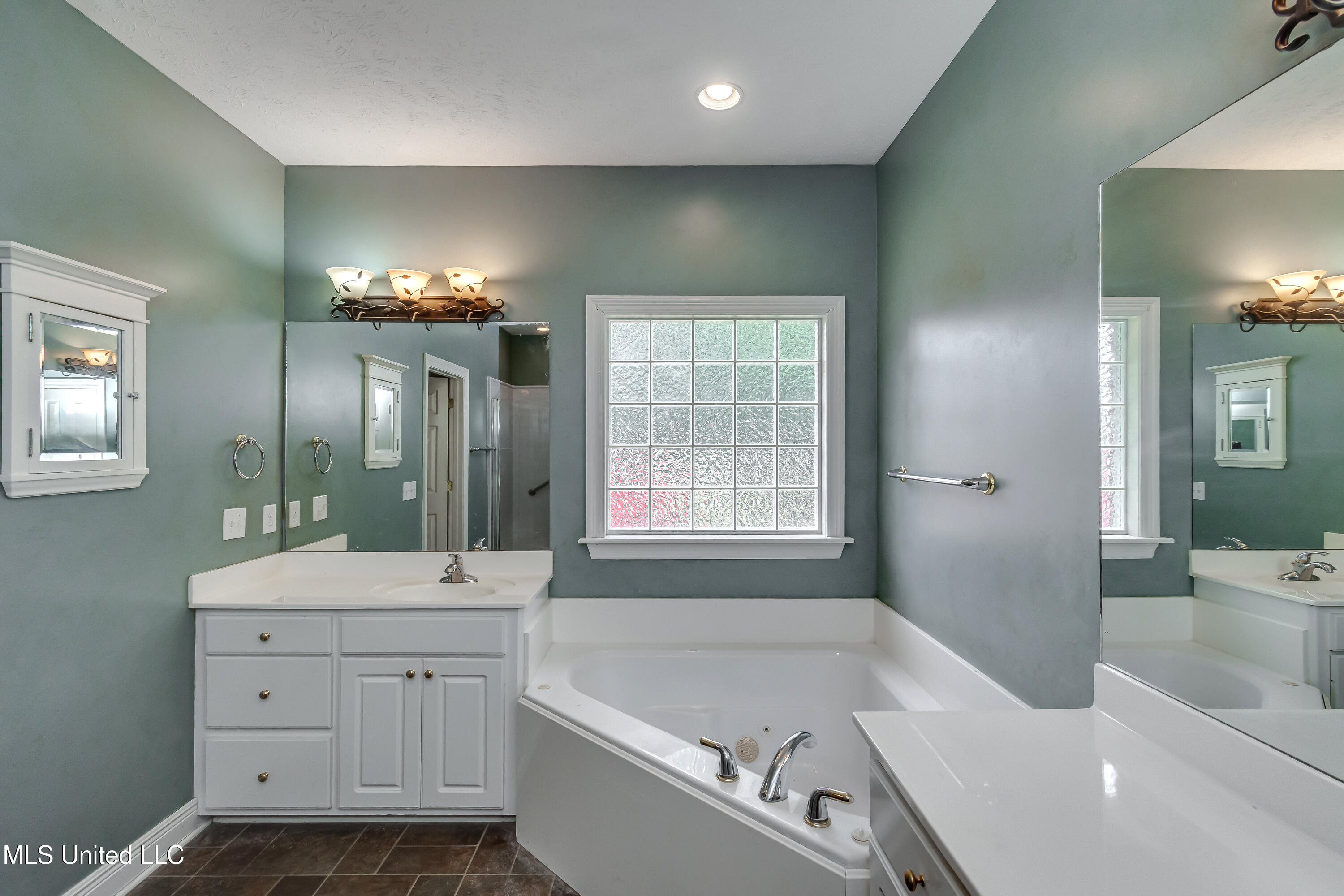 103 Copper Ridge Drive Brandon, MS 39042 - Photo 35 of 71 103 Copperridge-50